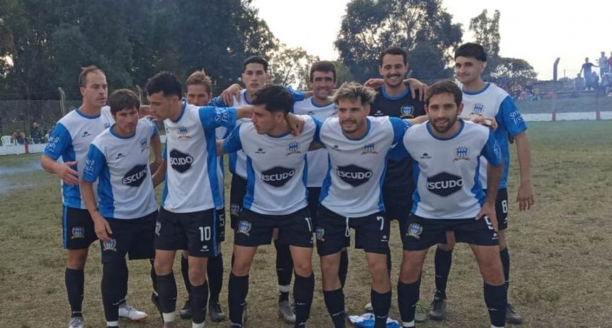 Defensores de Del Carril ganó y se sube a lo más alto de la tabla