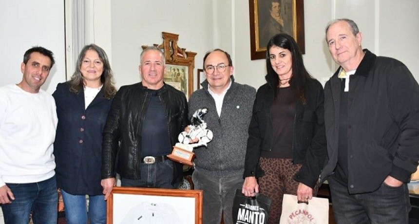 Destacado deportista de Saladillo: Reconocimiento a Juan Carlos Funes por su desempe&ntilde;o en el 2025