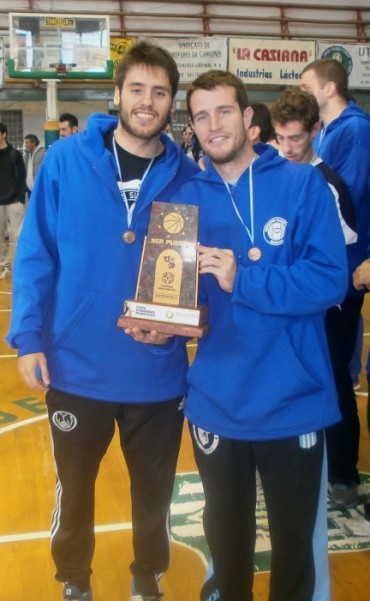 Chivilcoy igualó su mejor actuación histórica desde 1976. Dos saladillenses integraron el plantel que consiguió la medalla de Bronce 2015