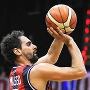 San Lorenzo se quedó con el primero