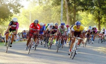 Buena actuación de ciclistas saladillenses en Lobos, Tapalque y Lincoln