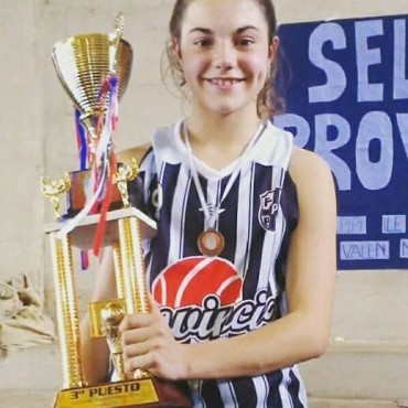 La jugadora alvearense Mercedes Fortain Fue convocada a la selección de básquet mayores de Olavarría