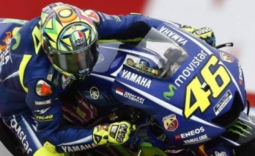 Valentino Rossi se qued&oacute; con su primera victoria del a&ntilde;o en Assen