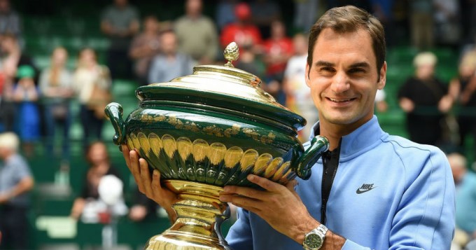 Federer, rey absoluto en Halle 