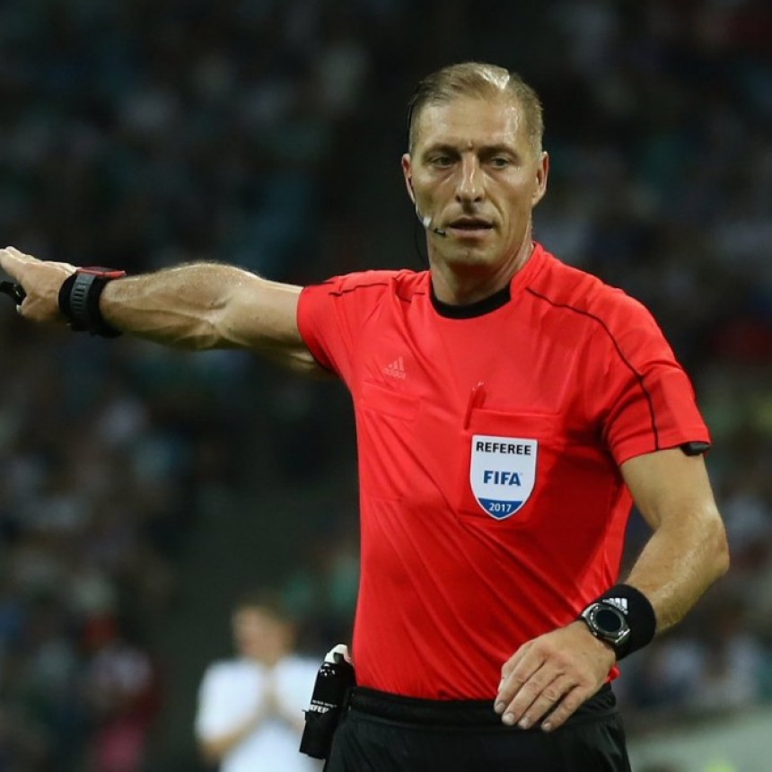 El argentino Pitana fue designado para dirigir el partido inaugural del Mundial Rusia 2018 