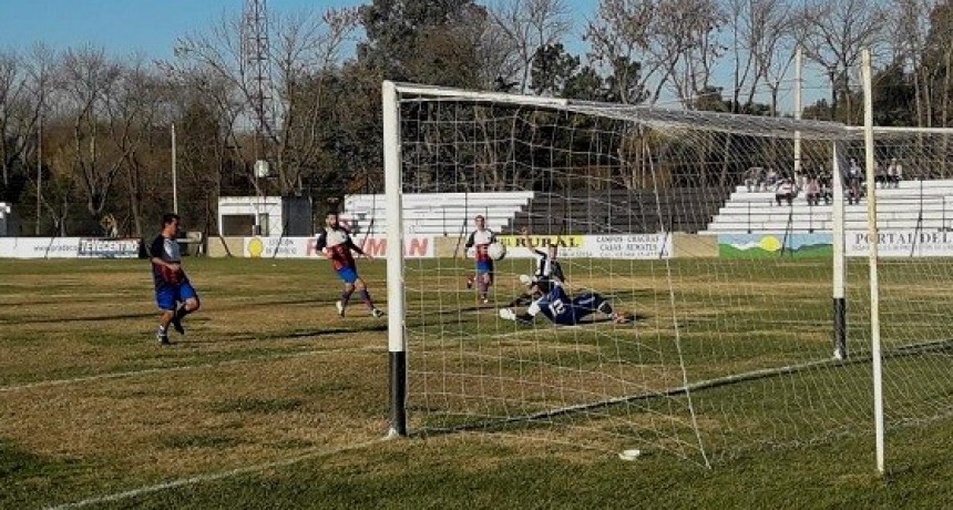 Goleada de Huracán a Defensores de Atucha para quedarse con el 
