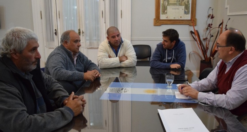 Autoridades del Club de Pesca se reunieron con el Intendente de Saladillo