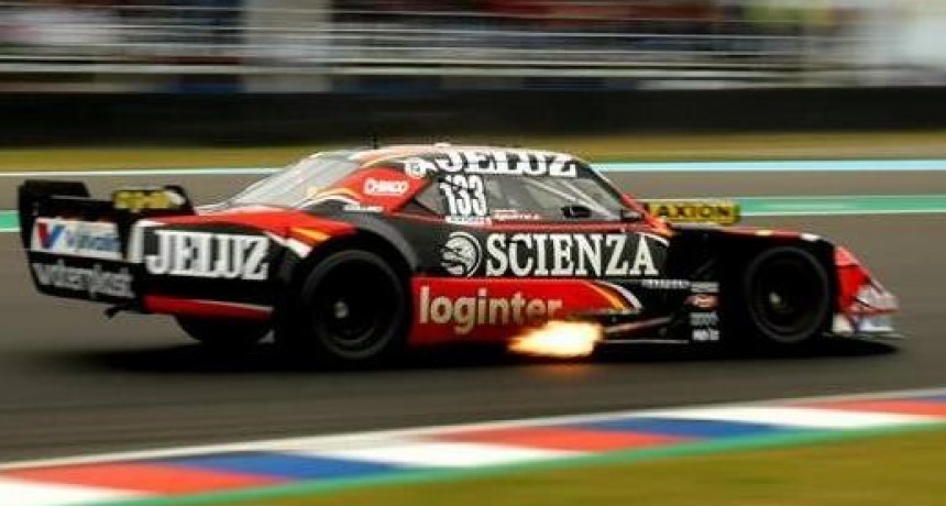 Valentín Aguirre de punta a punta en Termas de Río Hondo