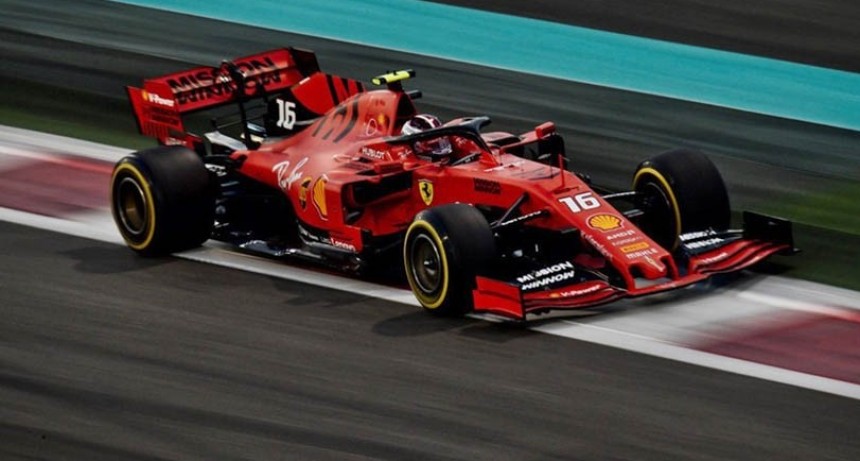 Ferrari permitirá mujeres en su escuela de pilotos