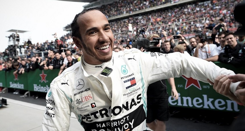 Lewis Hamilton anunció la creación de una comisión por la diversidad racial