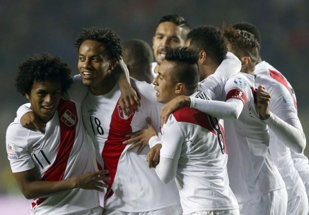 Perú le ganó 2 a 0 a Paraguay y quedo tercero