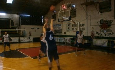 Saladillo perdió ante Maxi Mercedes por la Liga de Veteranos