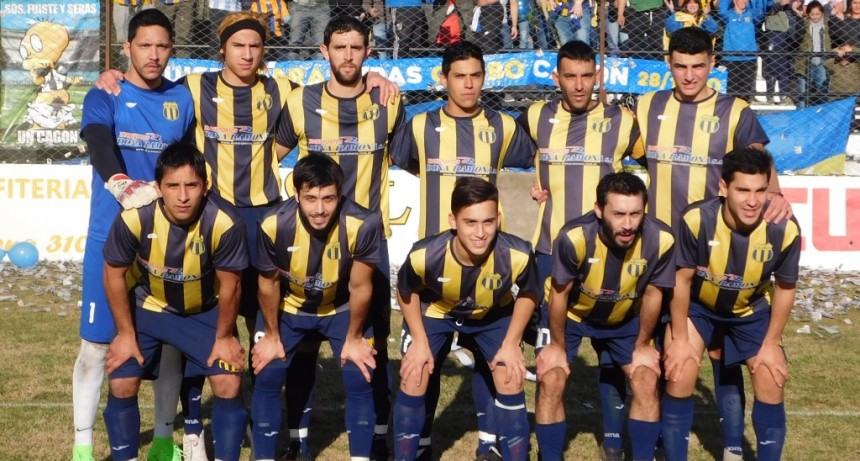 Defensores de Del Carril  y Unión Apeadero a la final de Primera División 