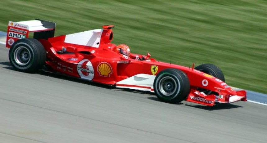 Mick Schumacher se subirá al Ferrari F2004 de su padre en Hockenheim