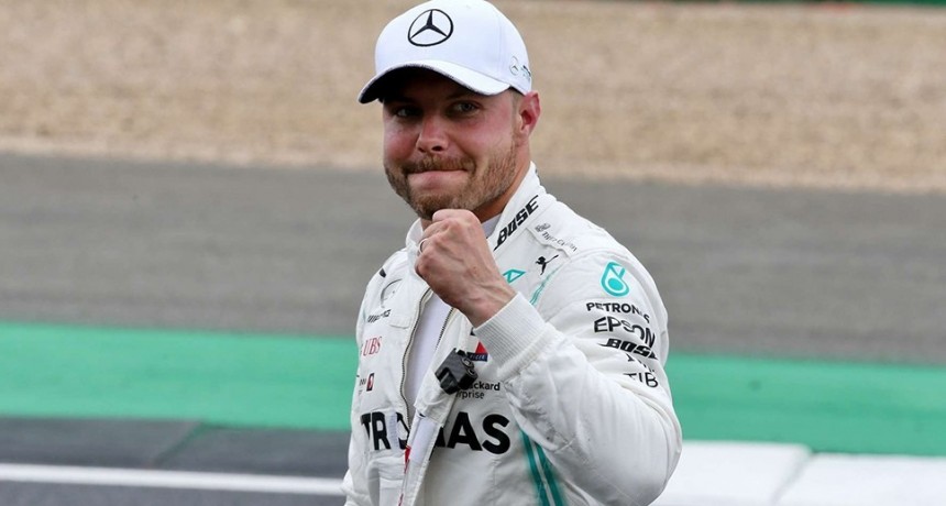 Bottas y Hamilton partirán adelante en Austria