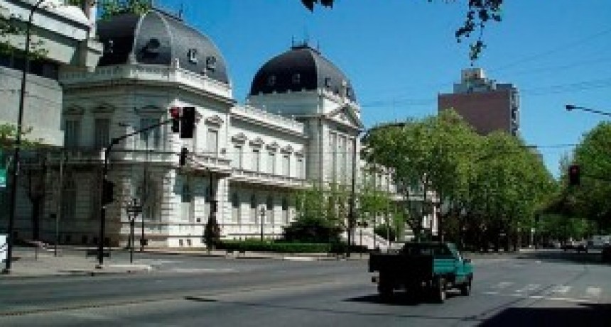 La Corte bonaerense aprobó sistema web de turnos y habilitó juzgados de Azul, Tandil y San Nicolás