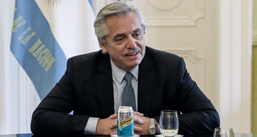 El Presidente respondió por video a un beneficiario que contó cómo invirtió la ayuda del Estado