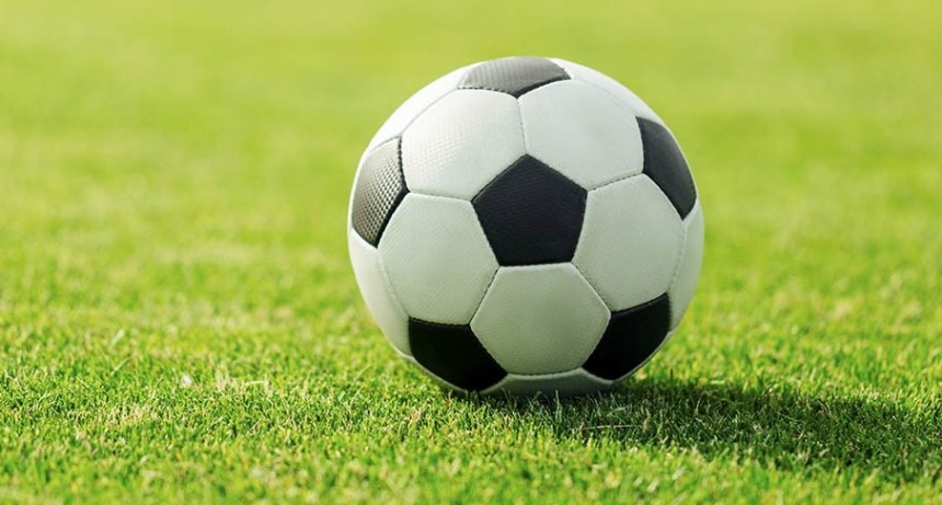 Los preparadores físicos piden ocho semanas antes de competir