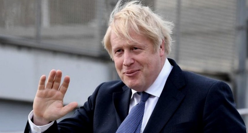 Boris Johnson admitió que su gobierno no entendió la pandemia al principio