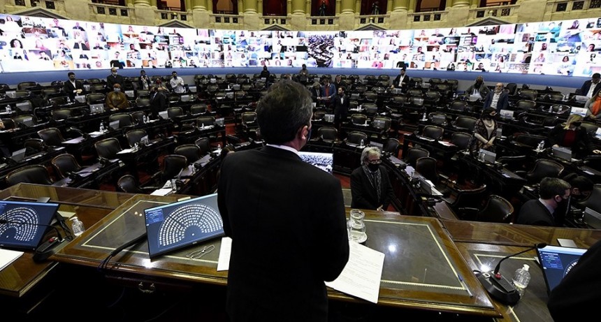 Proyecto prevé una reducción en la alicuota del IVA a la leche del 21% al 10,5%