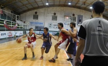 Victoria de Ciudad de Saladillo ante Bragado club