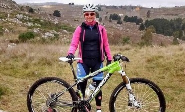 Jimena Manganiello se llevó la tercera fecha del XCO en Tandil