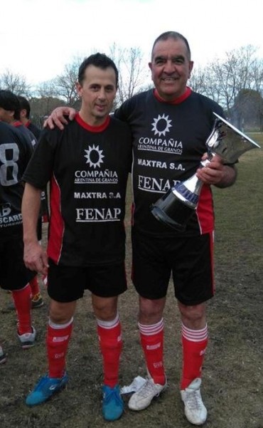 Defensores de la Chacarita campe&oacute;n Apertura 2016