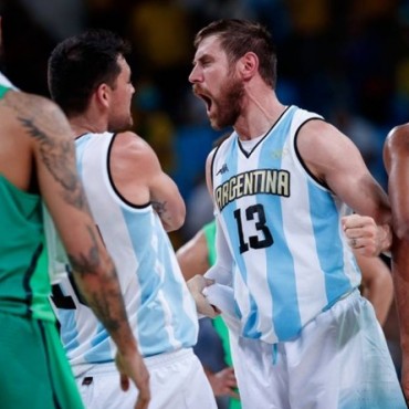 Brasil decime que se sienteeeeeee tener en casa al Chapulin...