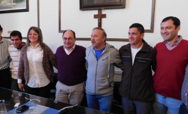 El Vasco Olarticoechea fue recibido por José Luis Salomón y su gabinete