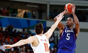 O melhor basquet do mundo: Estados Unidos logró el oro olímpico al ganarle a Serbia 96-66