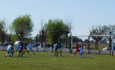Argentino le ganó a Huracan y se adueño de la punta del torneo
