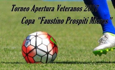 Veteranos juegan en cancha de Pampero de Polvaredas