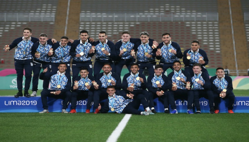 Argentina goleó a Honduras y se quedó con el oro en fútbol 
