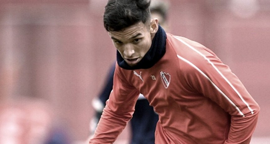 El delantero de Independiente Mauro Molina, afectado de coronavirus