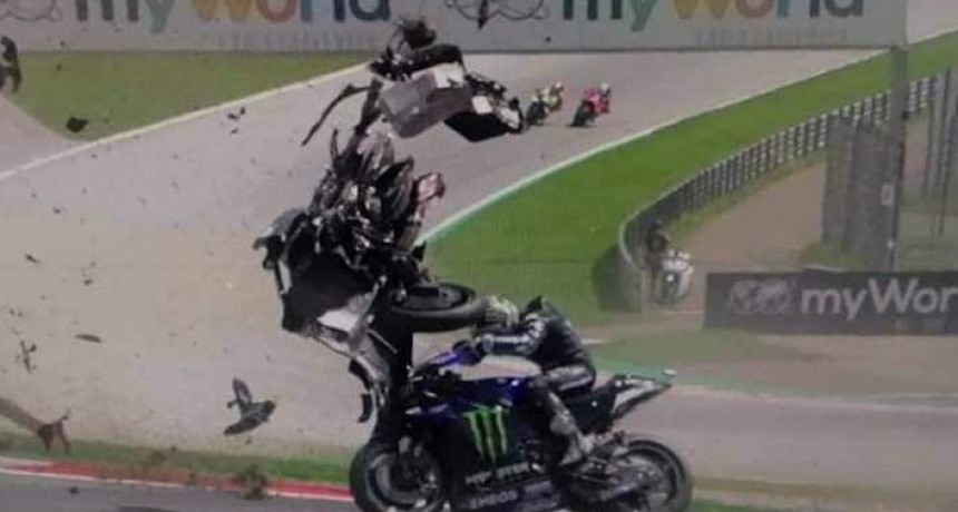 MotoGP: Rossi se salvó por centímetros de una tragedia