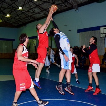 Ciudad de Saladillo le ganó a Ferro de Olavarría en partido amistoso