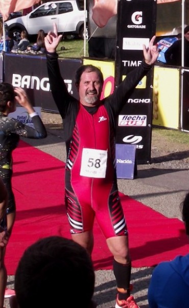 Triunfo de Julio Saizar en el Duatlón Hombre de Piedra