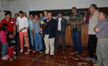 José Luis Salomón  participó del agasajo de los integrantes del equipo de fútbol de La Chacarita