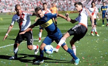 Boca se hizo fuerte en San Juan y derrot&oacute; a River en el primer Supercl&aacute;sico de la temporada
