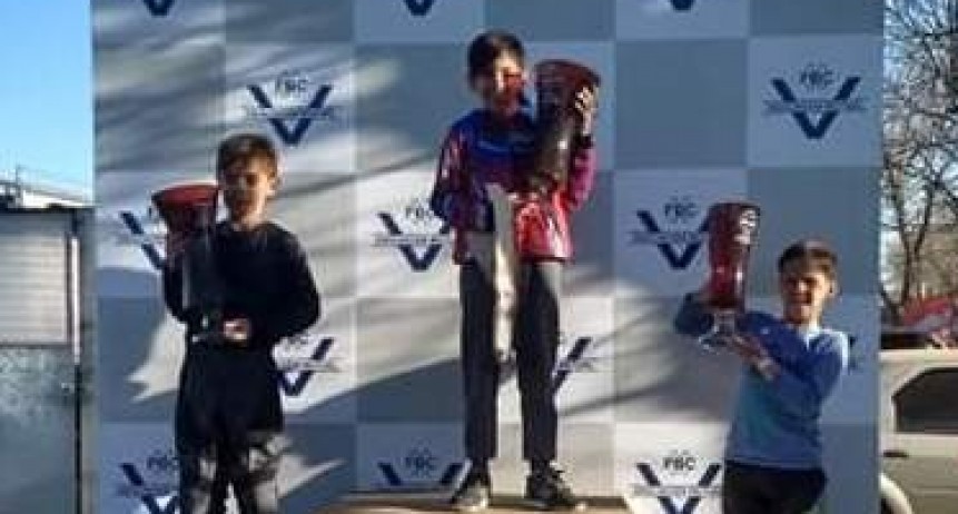 Jóvenes pilotos saladillenses corrieron en Buena Vista