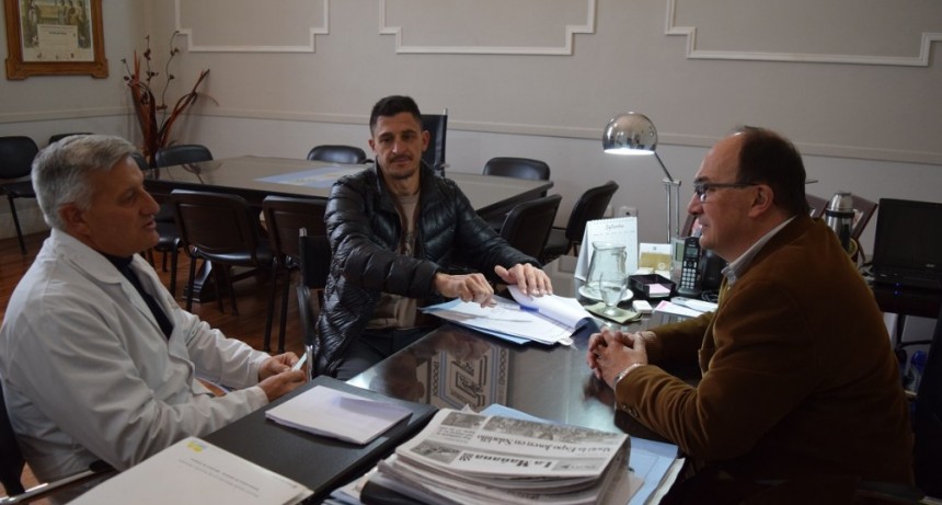 Intendente y titular del Saladillo Golf Club se reunieron en el Palacio Municipal