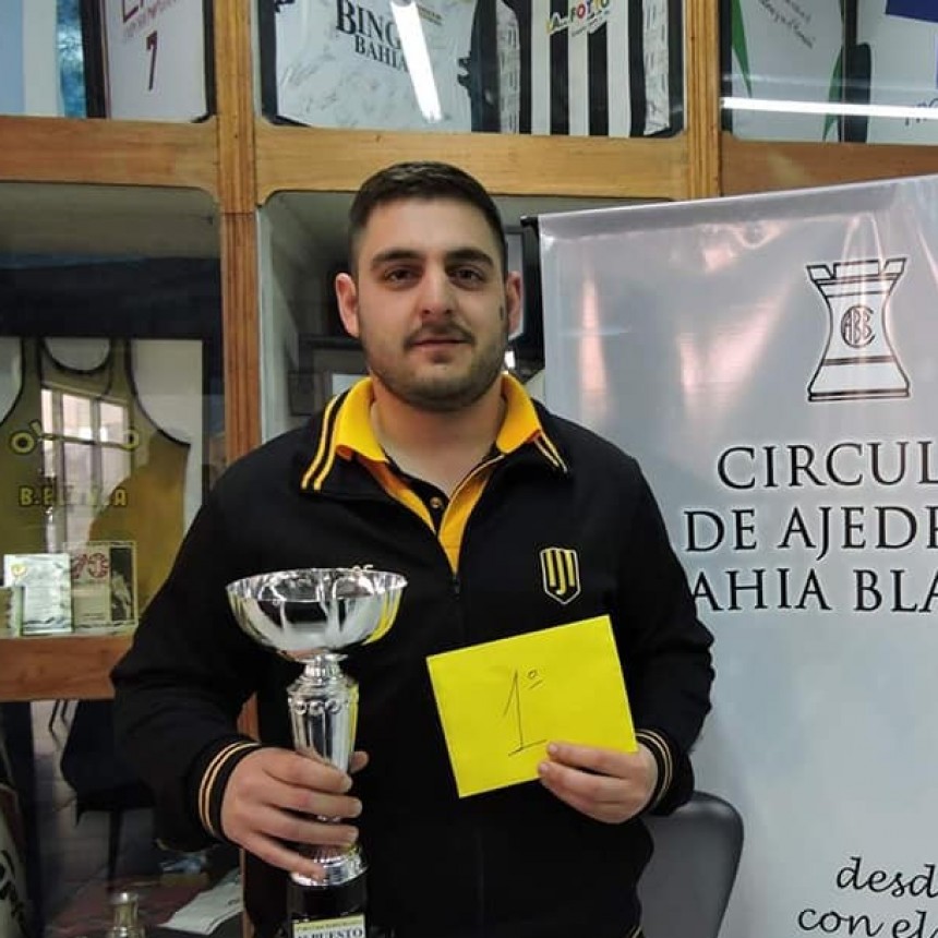 Nelson Lujan Campe&oacute;n del IRT ciudad de Bah&iacute;a Blanca