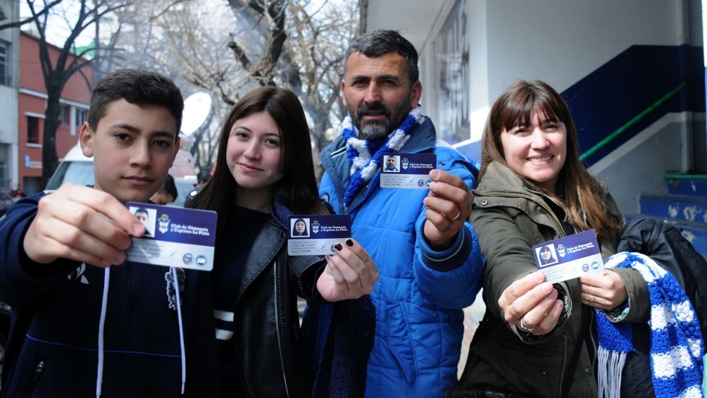 La llegada de Diego a Gimnasia y Esgrima convocó a más de 1.000 nuevos socios en 24 horas