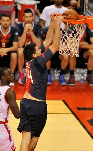 San Lorenzo jugó ante los Toronto Raptors