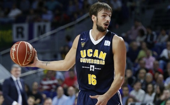 Gran partido de Marcos Delía con record personal