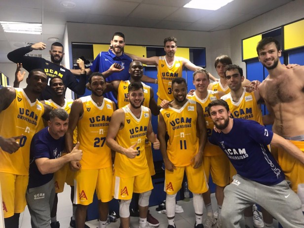 Victoria del Murcia de Marcos Delía ante el Barcelona