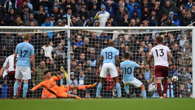 Agüero volvió tras el 