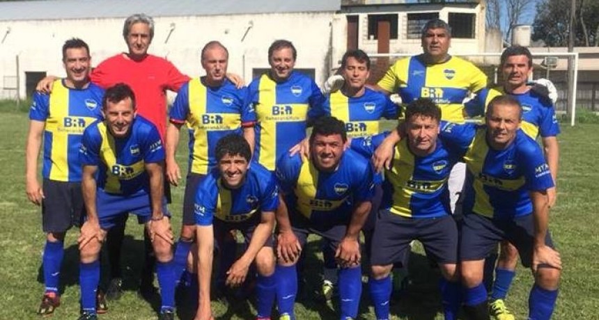 Veteranos jugaron en Álvarez de Toledo