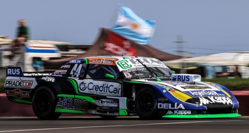 Problemas en la direcci&oacute;n de la Dodge provoco el abandono de Bruno en San Nicol&aacute;s 