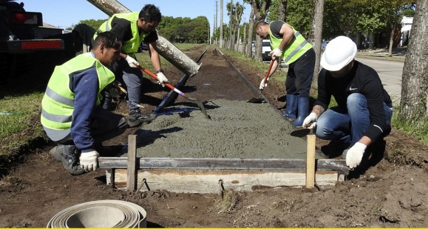 Avanza el corredor deportivo sobre la Av. M. Acosta